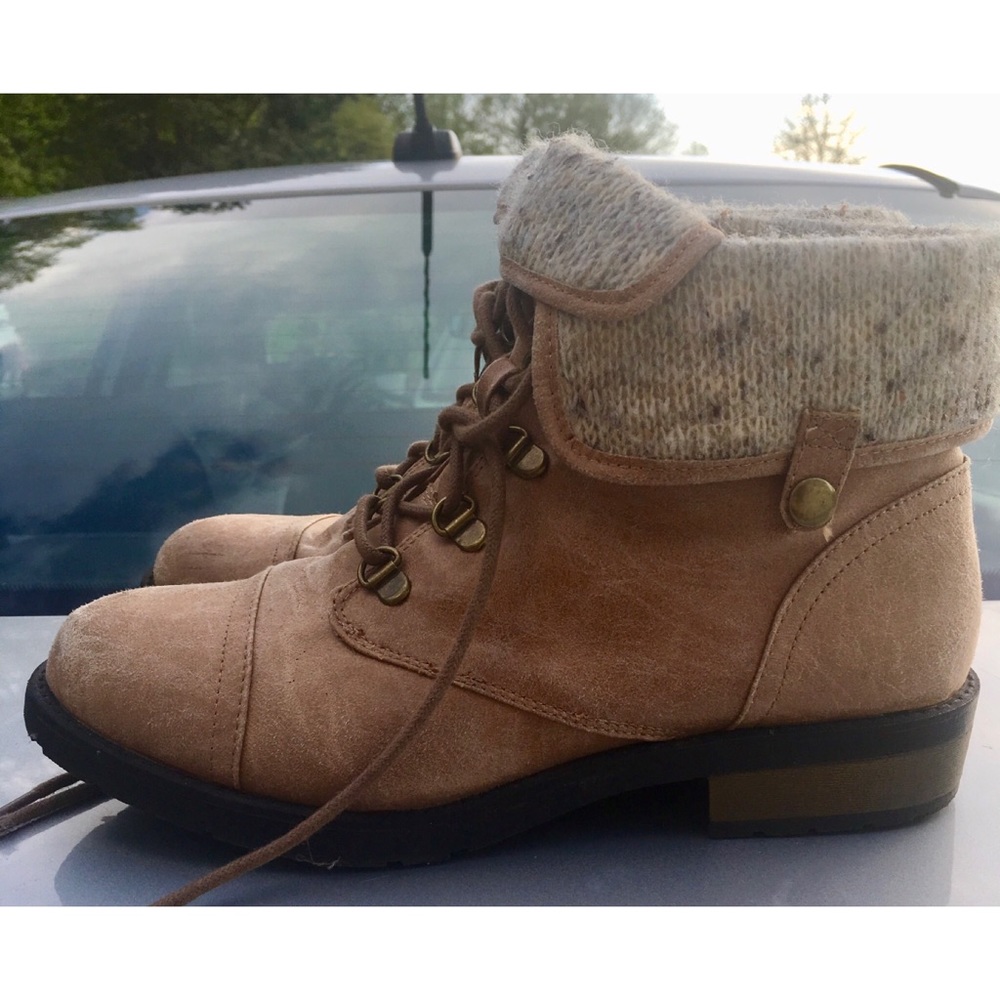 Lace-Up Brown Boots